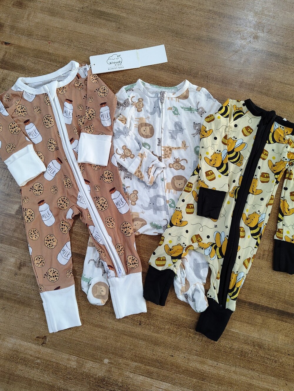 SLEEPY PEANUTS Bumble Bear KLOUDY KIDS Milk & Cookies HUGGIES Zoo Bamboo Rompers